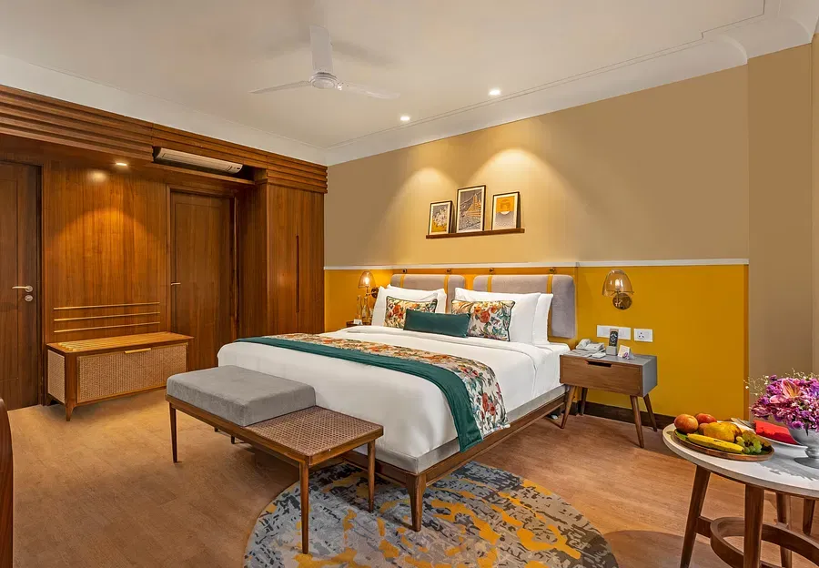 One Bedroom Royal Apartment